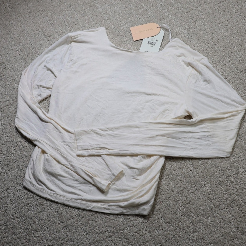 Blogilates Twisty Long Sleeve Top Cream XL Twisted Back Cutout Ruched 214201416